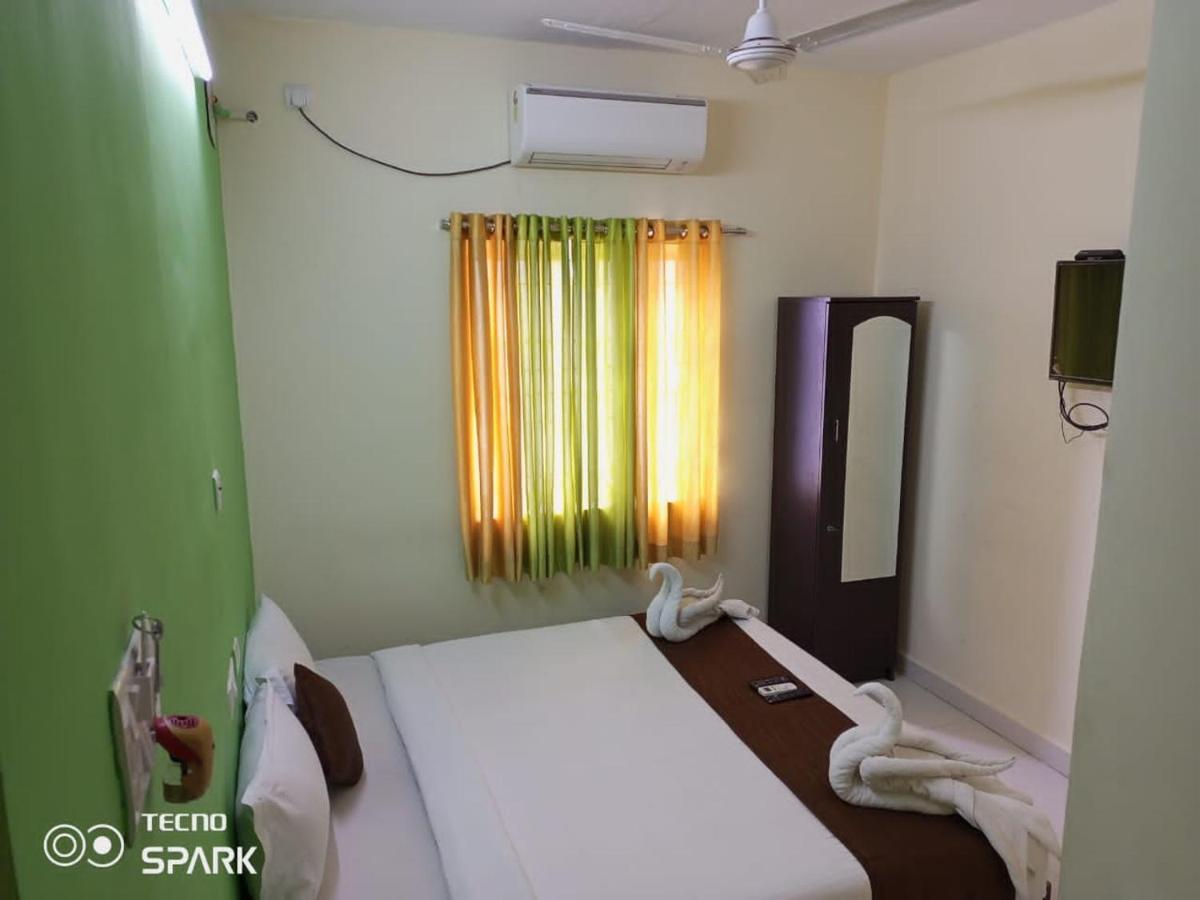 Green Tree Hotel-Near Vfs Global And Ramee Mall 钦奈 外观 照片