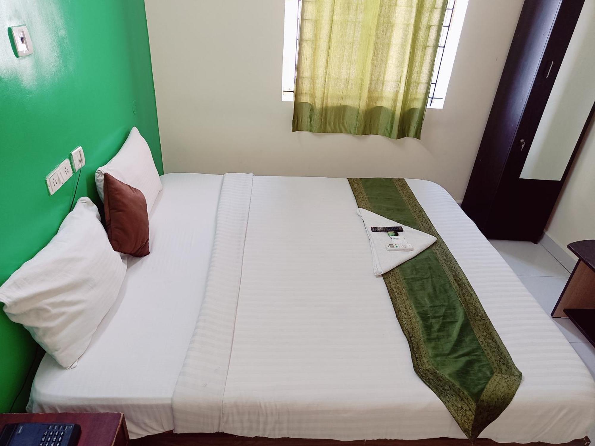 Green Tree Hotel-Near Vfs Global And Ramee Mall 钦奈 外观 照片